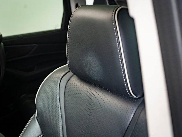 Photo of 2023 Majestic Black Pearl Acura MDX