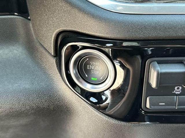 Photo of 2025 Black Chevrolet Silverado 1500
