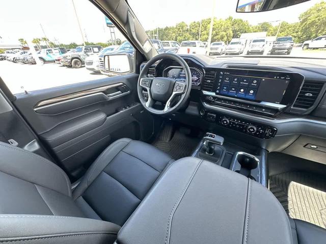 Photo of 2025 Black Chevrolet Silverado 1500