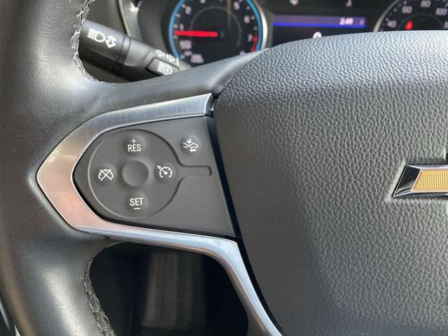 Photo of 2023 Summit White Chevrolet Traverse