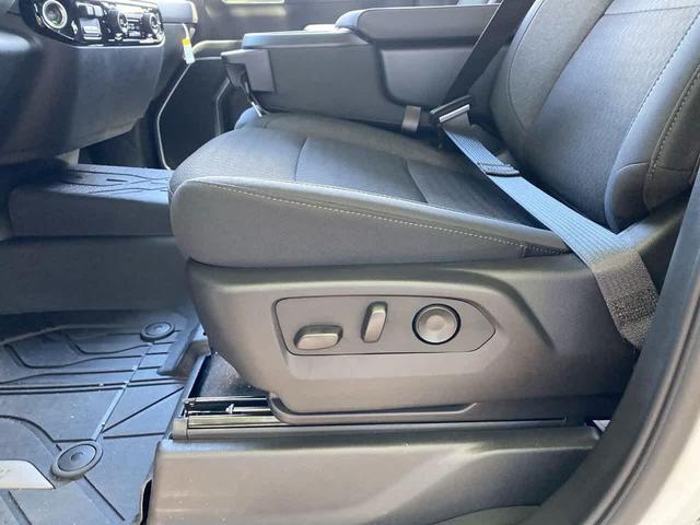 Photo of 2025 Summit White Chevrolet Silverado 1500