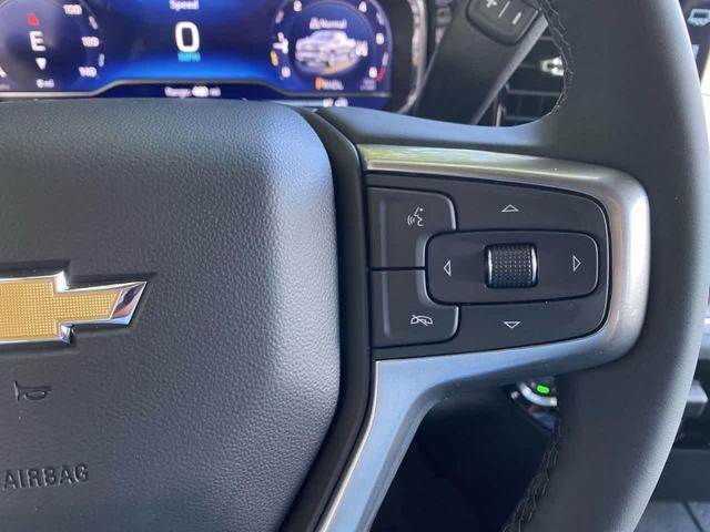 Photo of 2025 Summit White Chevrolet Silverado 1500
