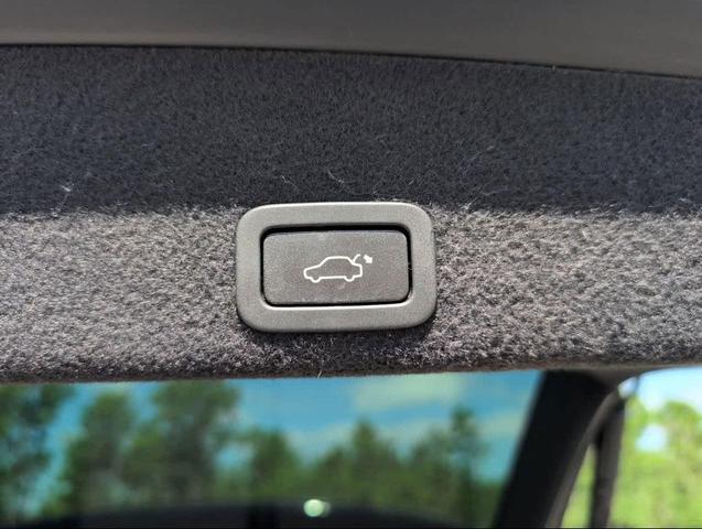 Photo of 2017 Black Stone Volvo XC60