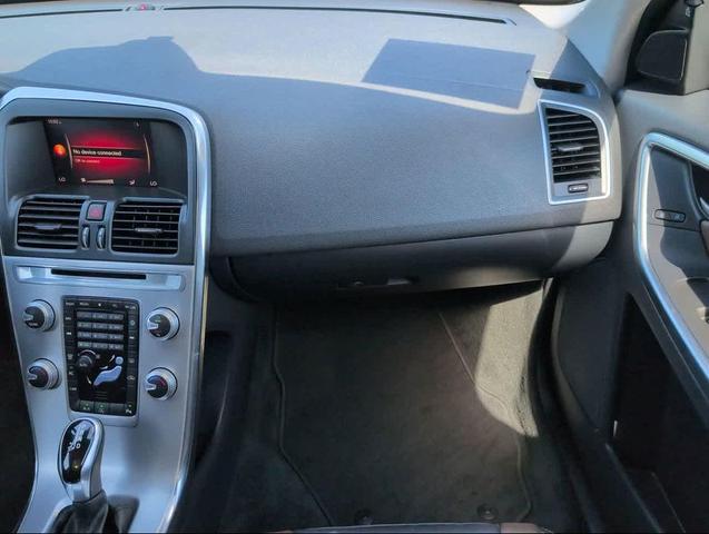 Photo of 2017 Black Stone Volvo XC60