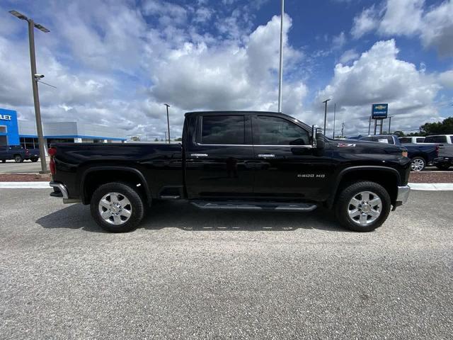 Photo of 2023 Black Chevrolet Silverado 2500