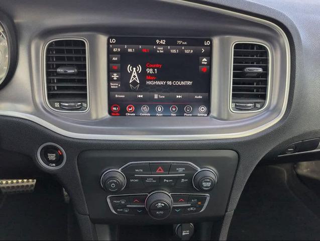 Photo of 2020 White Knuckle Clearcoat Dodge Charger