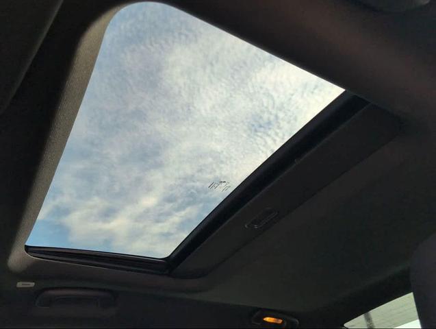 Photo of 2020 White Knuckle Clearcoat Dodge Charger