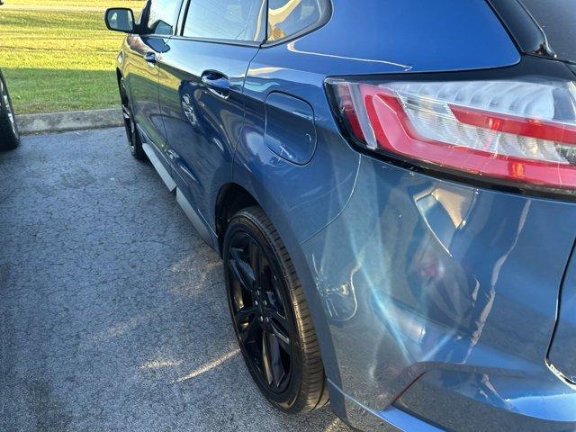 Photo of 2020 Ford Performance Blue Metallic Ford Edge