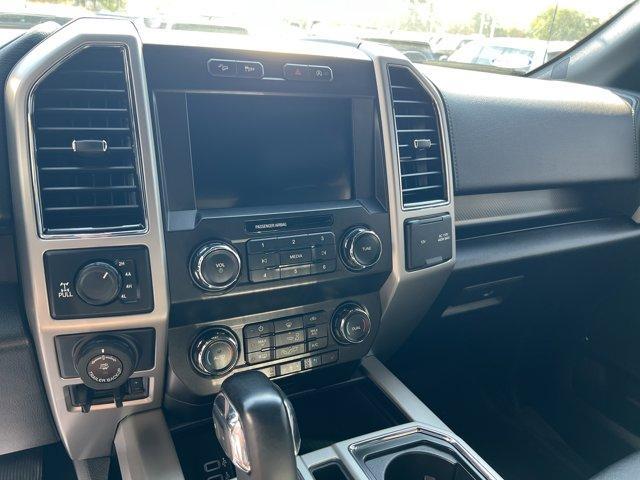 Photo of 2019 Oxford White Ford F-150