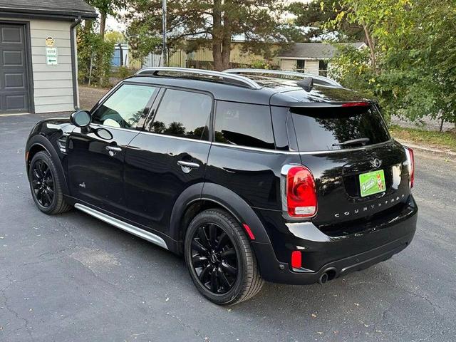 Photo of 2017 Midnight Black Metallic MINI Countryman