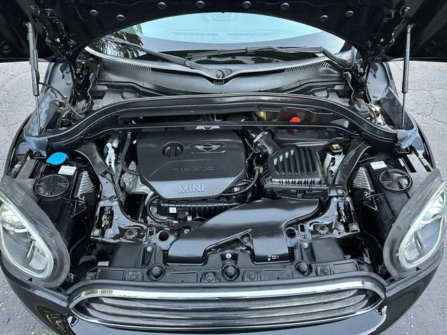 Photo of 2017 Midnight Black Metallic MINI Countryman