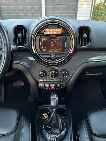 Photo of 2017 Midnight Black Metallic MINI Countryman
