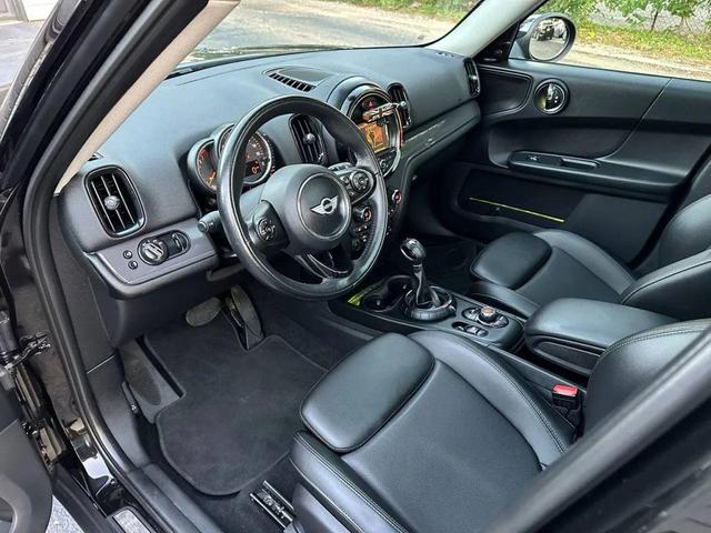 Photo of 2017 Midnight Black Metallic MINI Countryman