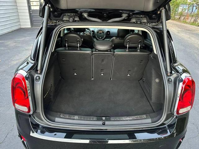 Photo of 2017 Midnight Black Metallic MINI Countryman