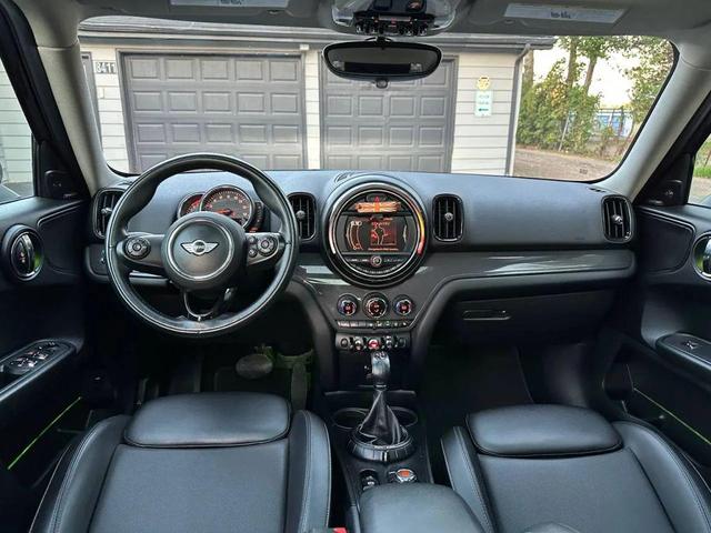 Photo of 2017 Midnight Black Metallic MINI Countryman
