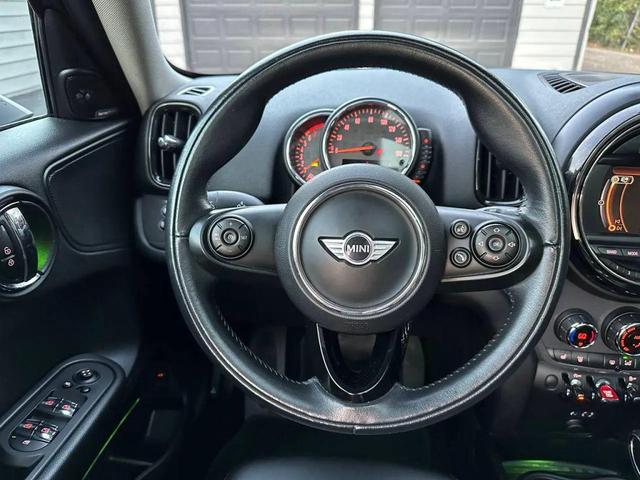 Photo of 2017 Midnight Black Metallic MINI Countryman