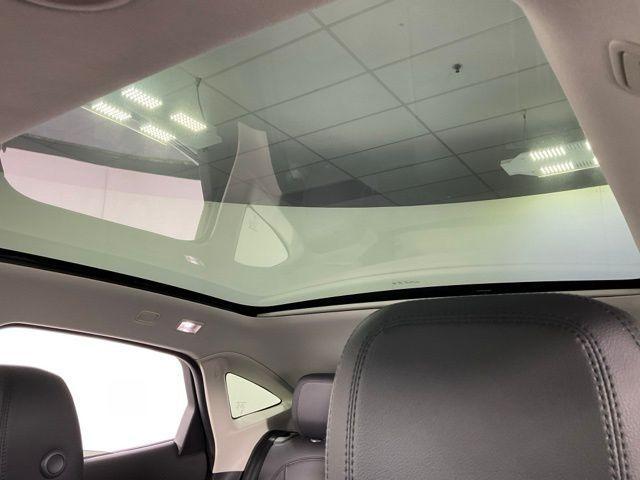 Photo of 2023 Ostuni Pearl White Jaguar E-PACE