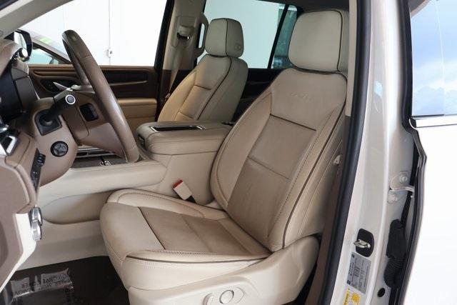 Photo of 2021 White Frost Tri-Coat GMC Yukon