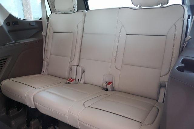 Photo of 2021 White Frost Tri-Coat GMC Yukon