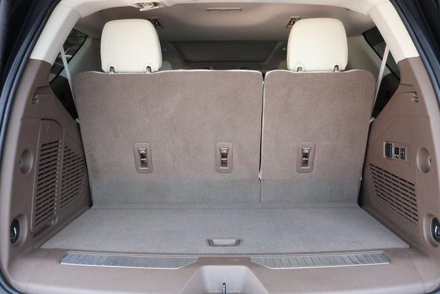Photo of 2021 White Frost Tri-Coat GMC Yukon