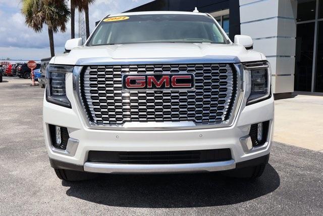 Photo of 2021 White Frost Tri-Coat GMC Yukon