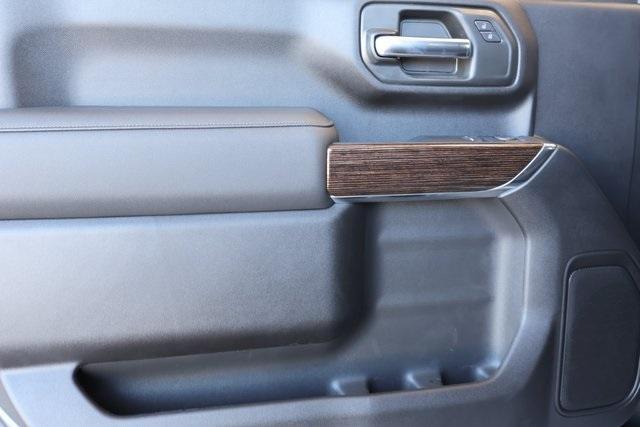 Photo of 2025 Gray GMC Sierra 2500