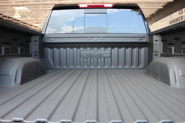 Photo of 2025 Onyx Black GMC Sierra 1500