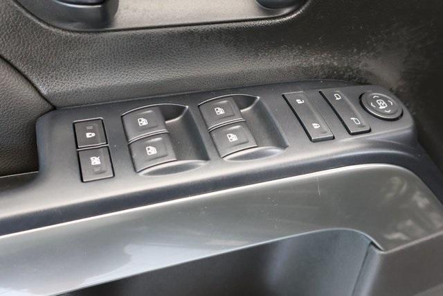 Photo of 2018 Black Chevrolet Silverado 1500