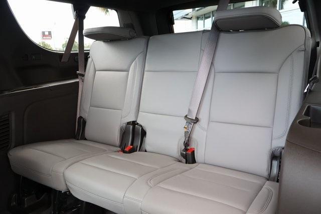 Photo of 2025 Onyx Black GMC Yukon XL
