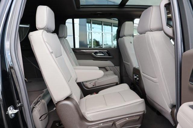 Photo of 2025 Onyx Black GMC Yukon XL