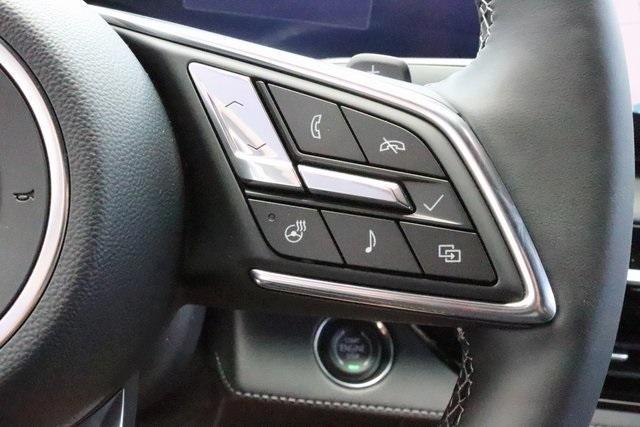 Photo of 2025 Summit White Buick Enclave