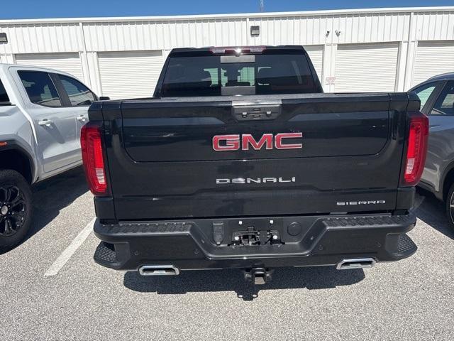 Photo of 2023 Onyx Black GMC Sierra 1500