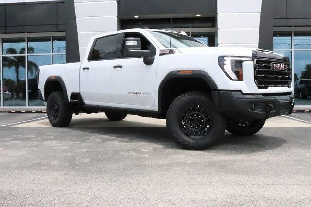 Photo of 2025 Summit White GMC Sierra 2500