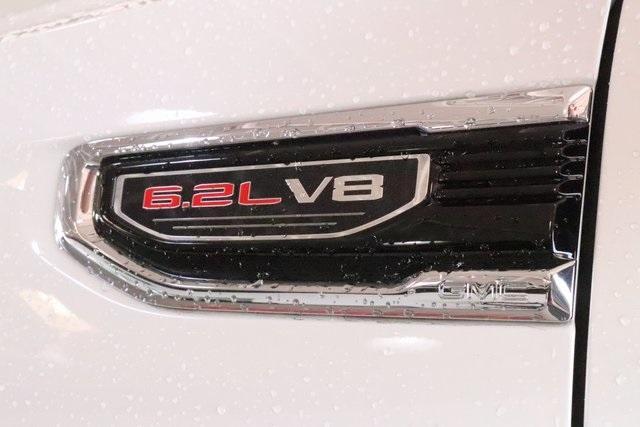 Photo of 2022 White Frost Tri-Coat GMC Sierra 1500