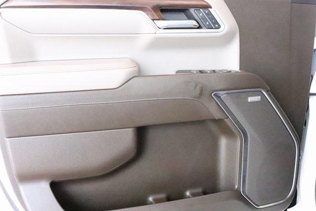 Photo of 2022 White Frost Tri-Coat GMC Sierra 1500
