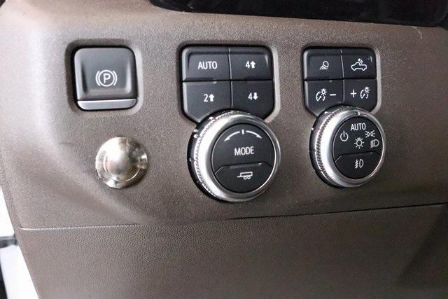 Photo of 2022 White Frost Tri-Coat GMC Sierra 1500