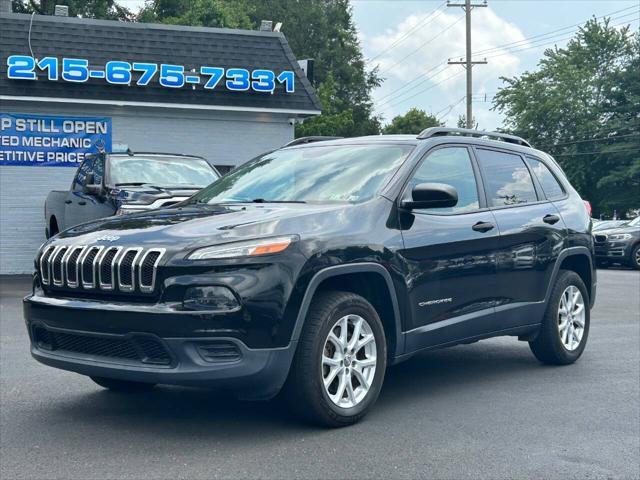 Photo of 2016 Brilliant Black Crystal Pearl Coat Jeep Cherokee