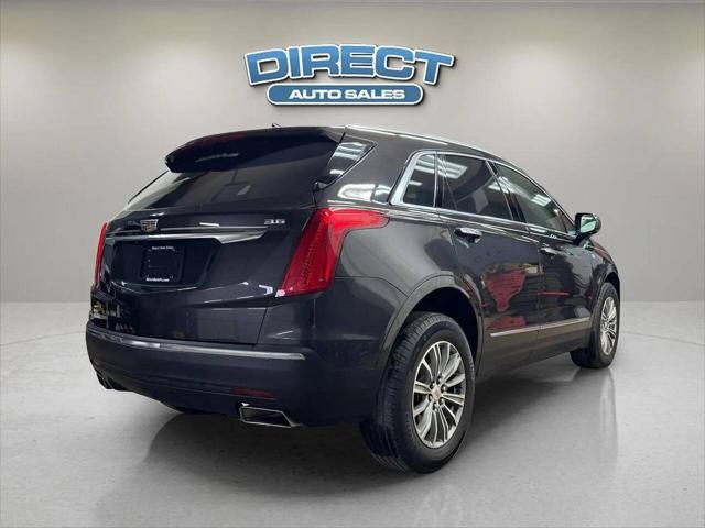 Photo of 2017 Gray Cadillac XT5