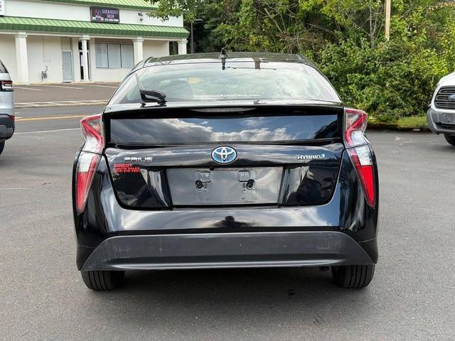 Photo of 2016 Midnight Black Metallic Toyota Prius