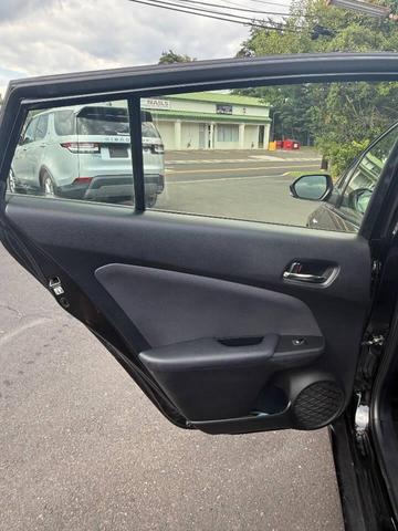 Photo of 2016 Midnight Black Metallic Toyota Prius