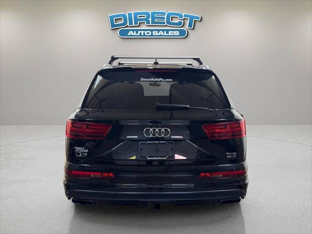 Photo of 2018 Black Audi Q7