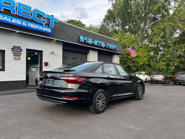 Photo of 2021 Black Uni Volkswagen Jetta