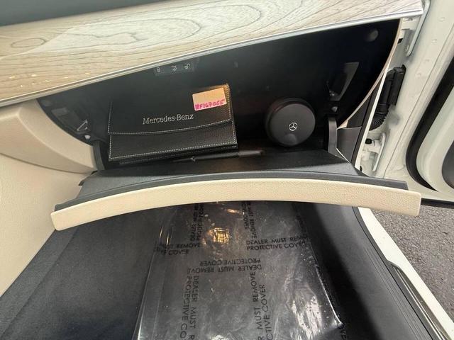 Photo of 2021 Polar White Mercedes-Benz E-Class
