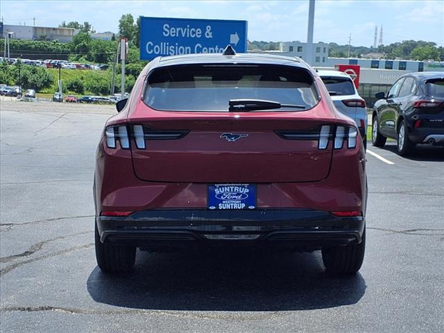 Photo of 2025 Magenta Ford Mustang Mach-E