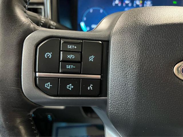 Photo of 2024 Agate Black Metallic Ford F-250
