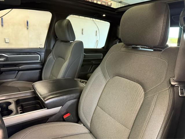 Photo of 2022 Granite Crystal Metallic Clearcoat RAM 1500