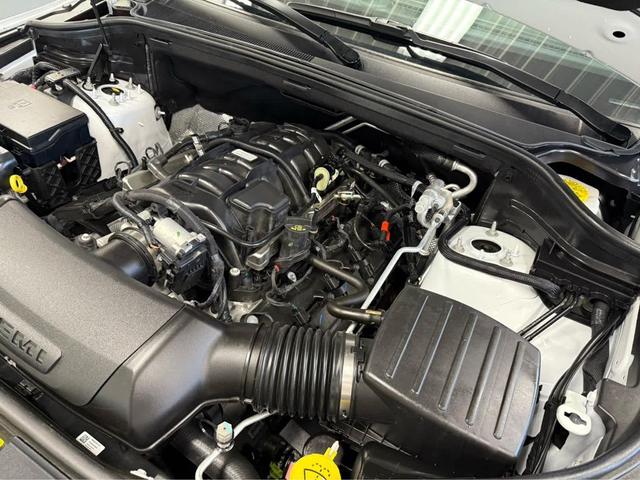 Photo of 2025 White Knuckle Clearcoat Dodge Durango