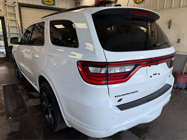 Photo of 2025 White Knuckle Clearcoat Dodge Durango