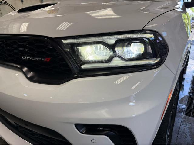 Photo of 2025 White Knuckle Clearcoat Dodge Durango