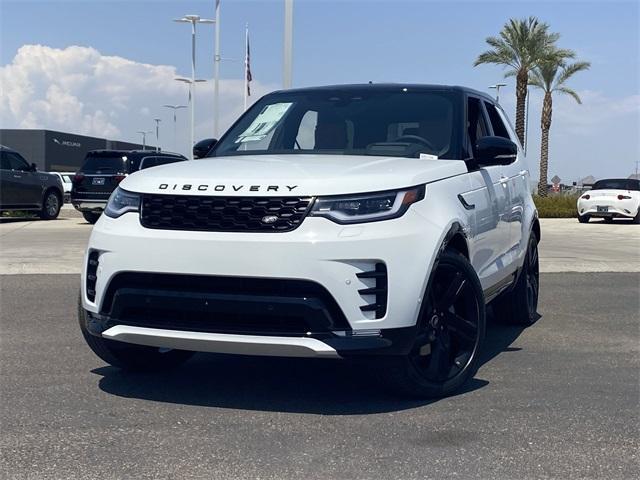 Photo of 2025 Fuji White Land Rover Discovery